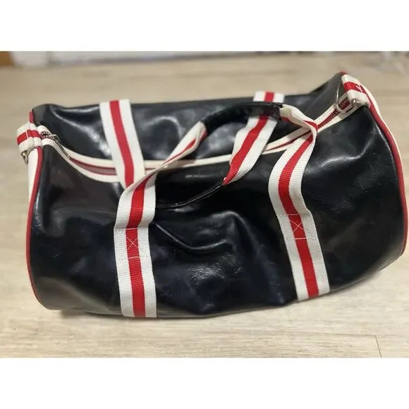 Fred Perry Classic Barrel Holdall Bag Duffle Travel‎ Black White Punk Oi! Blitz - Picture 7 of 14